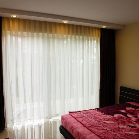 Zafo Hotel Sinemorec Zewnętrze zdjęcie