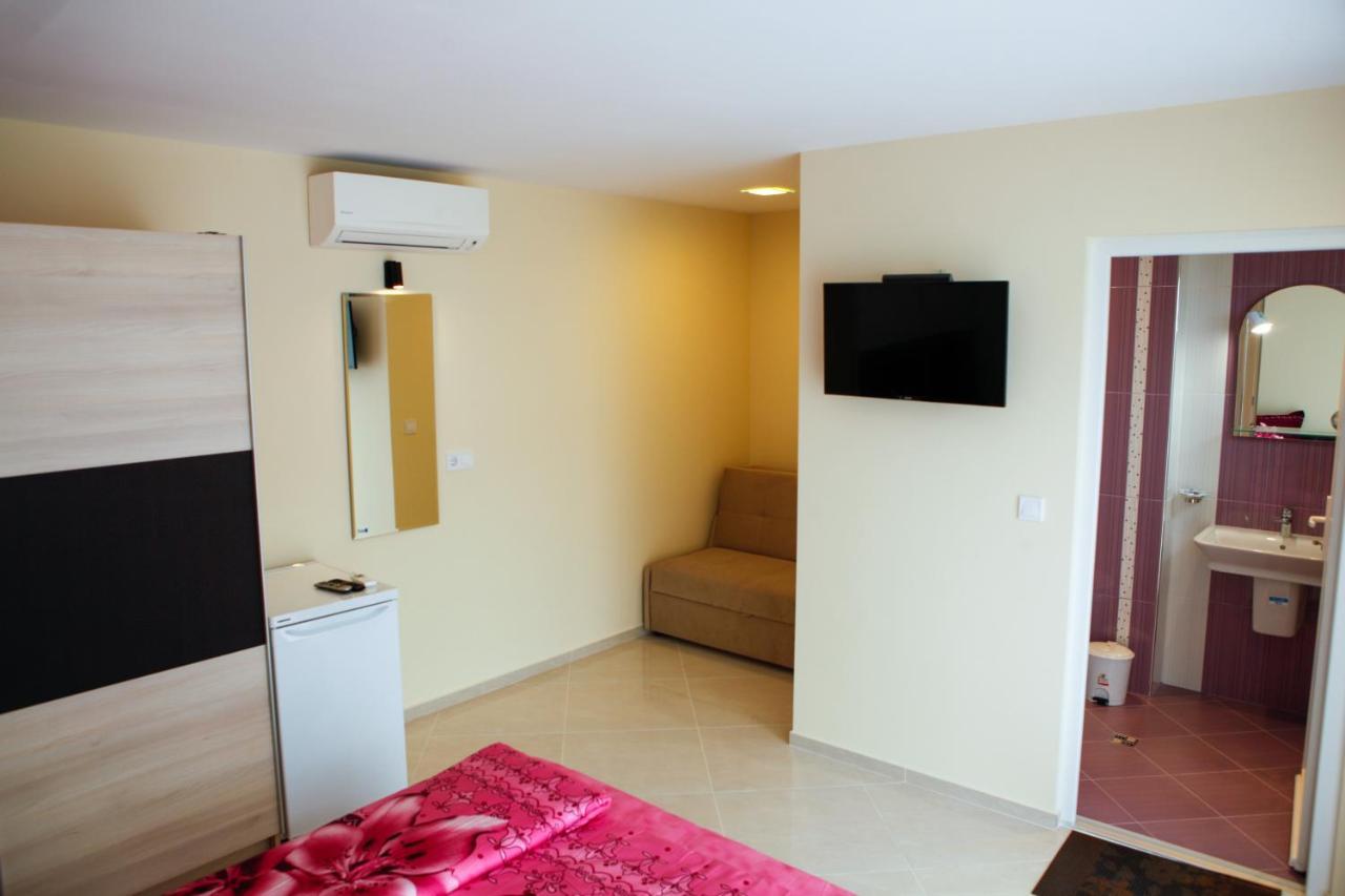 Zafo Hotel Sinemorec Zewnętrze zdjęcie