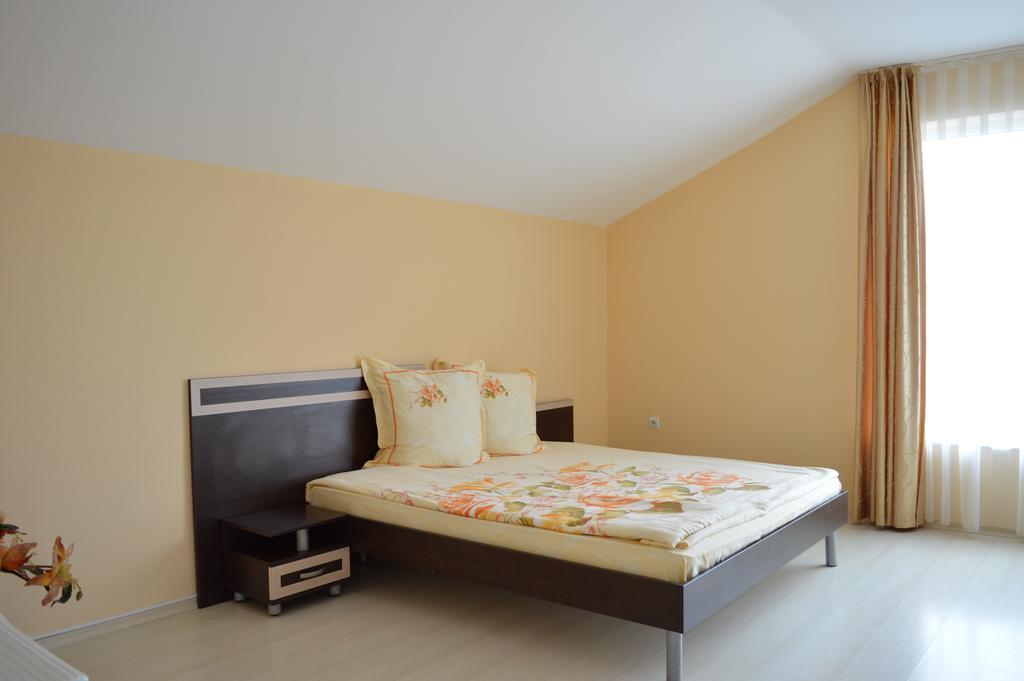 Zafo Hotel Sinemorec Pokój zdjęcie