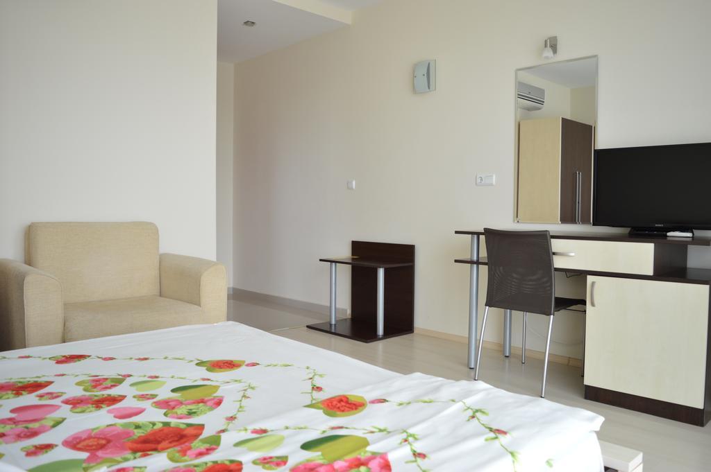 Zafo Hotel Sinemorec Zewnętrze zdjęcie
