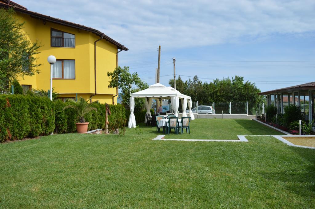 Zafo Hotel Sinemorec Zewnętrze zdjęcie